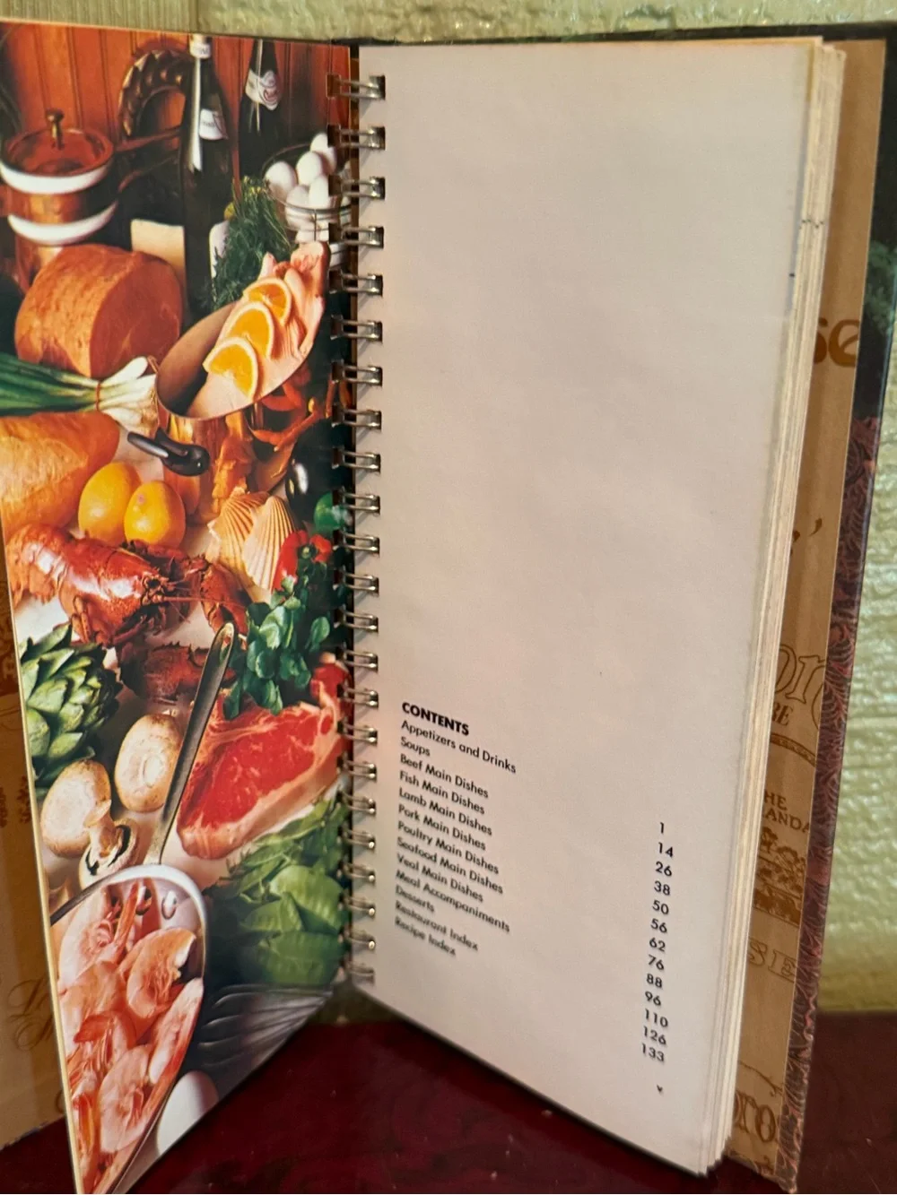 Vintage 1978 Benson & Hedges 100 Greatest Restaurants Spiral Cookbook